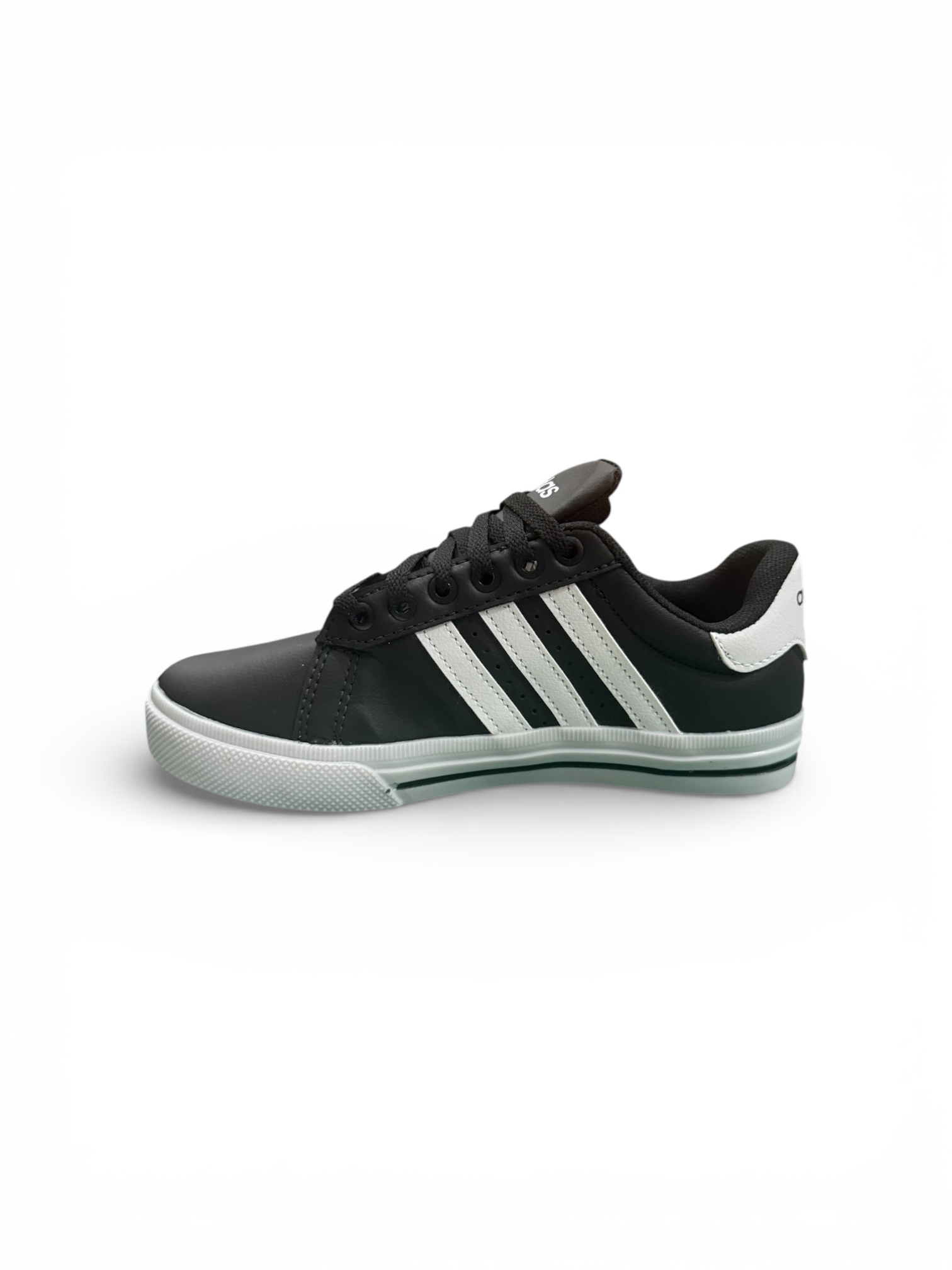 Adidas preto branco