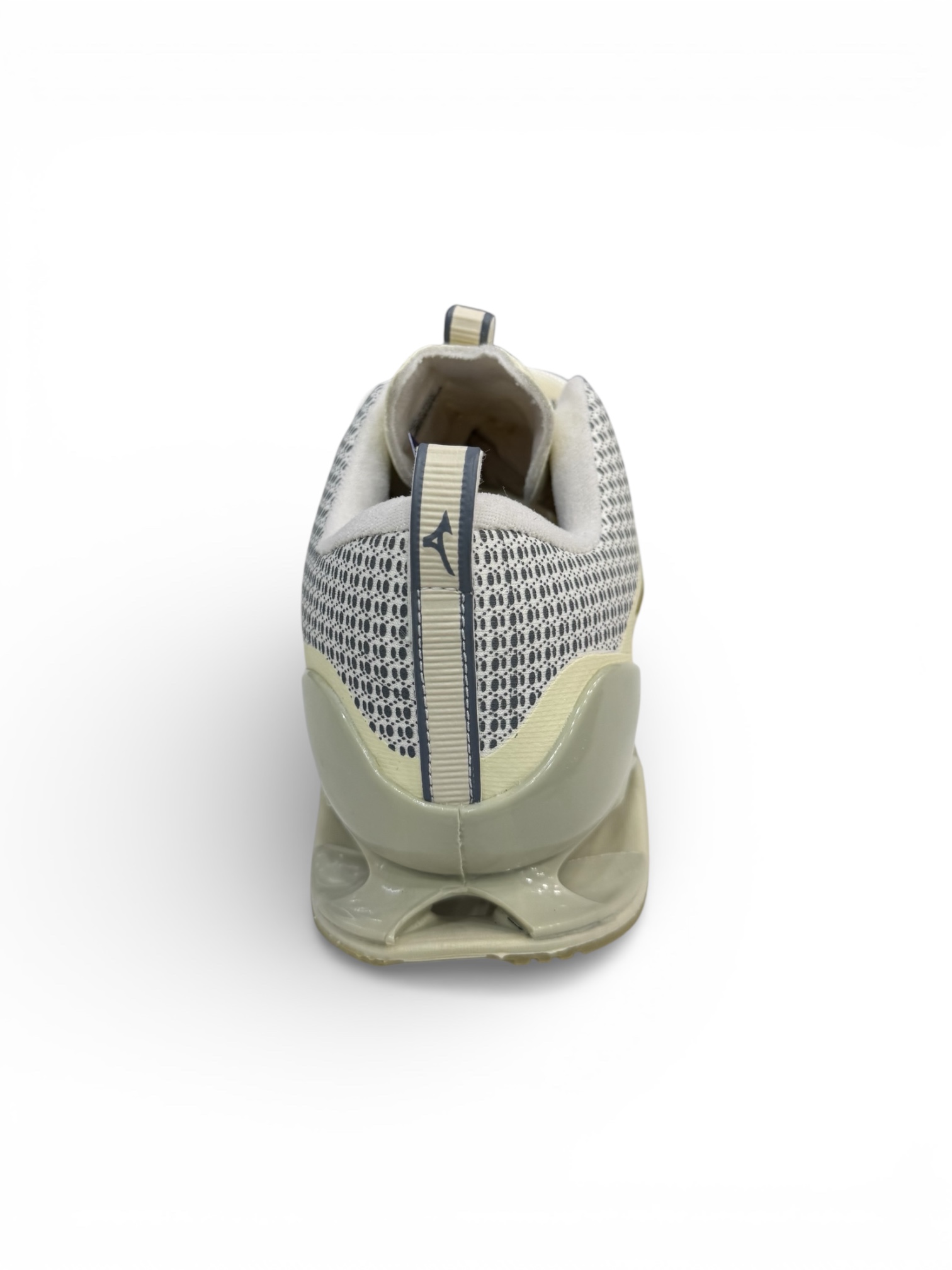 Mizuno 13 ( BEJE CINZA )