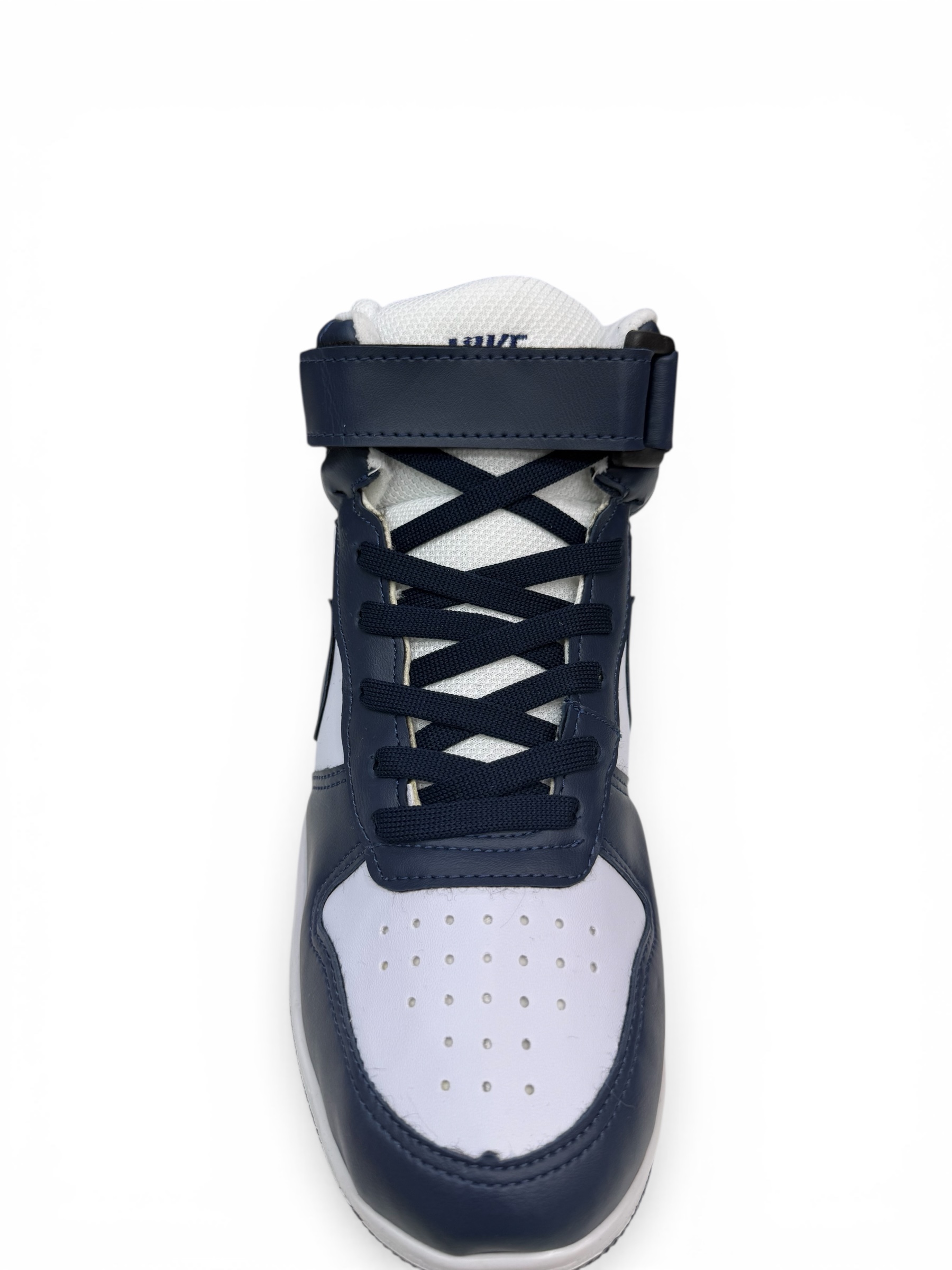 NIKE BOTA BOROUGH ( MARINHO BRANCO)