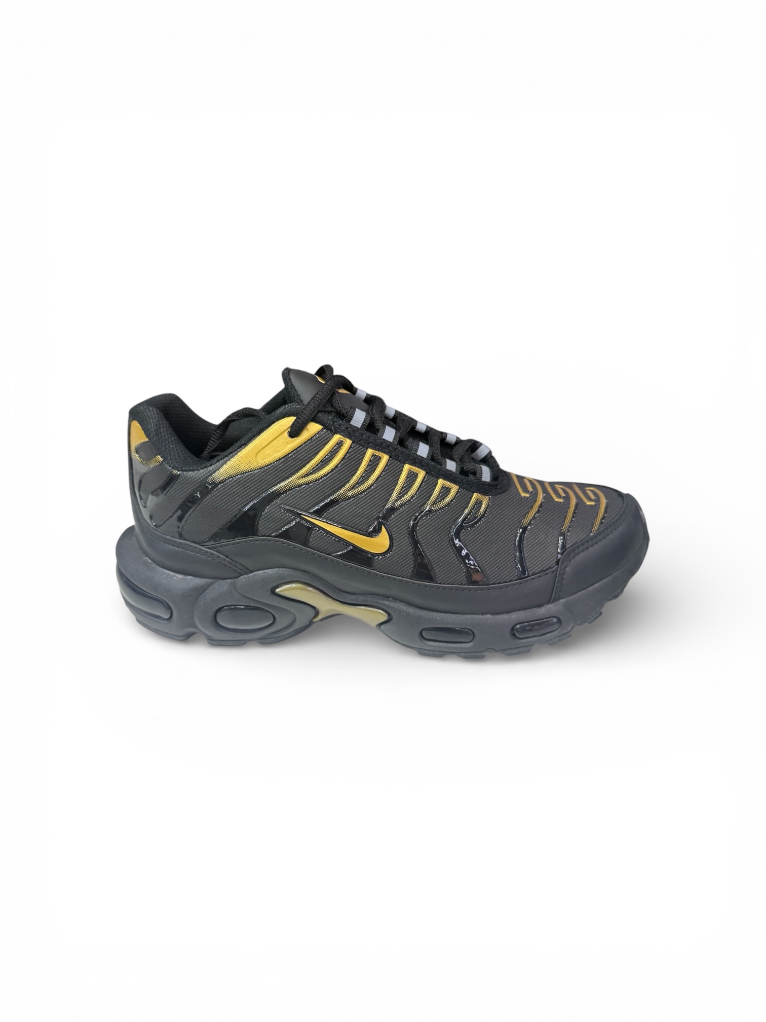 NIKE TN ( PRETO OURO )