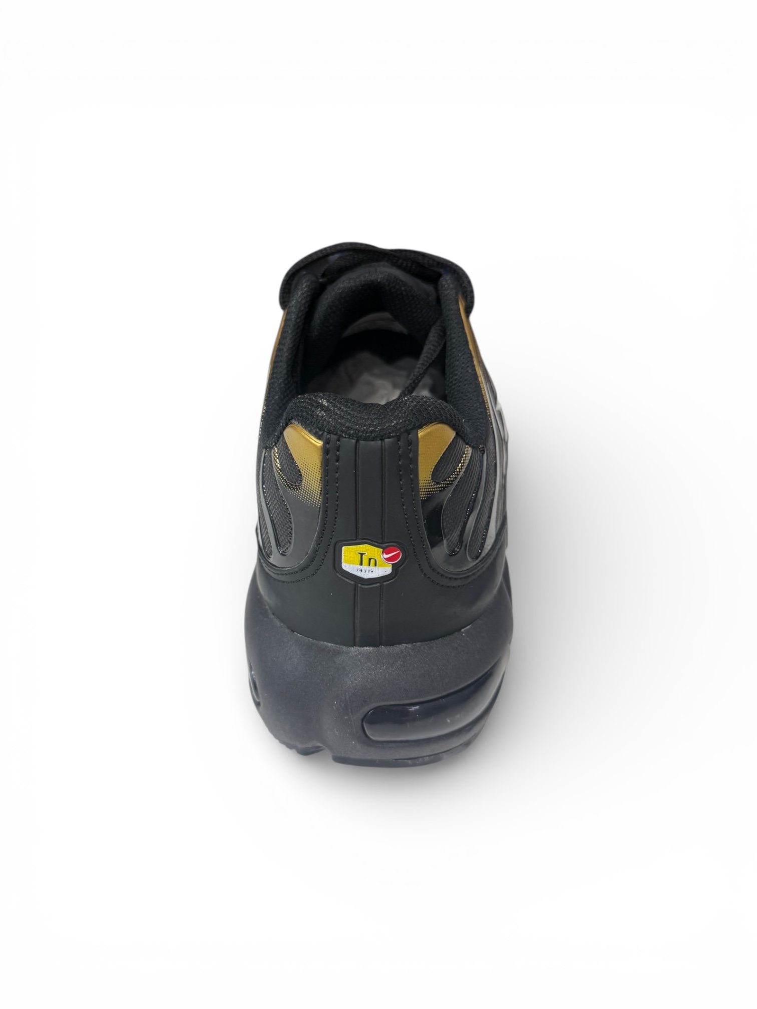 NIKE TN ( PRETO OURO )